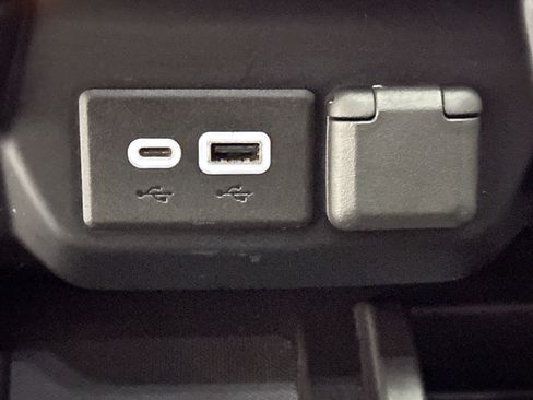 Used 2022 GMC Sierra 2500 Denali w/ Denali Ultimate Package image 48