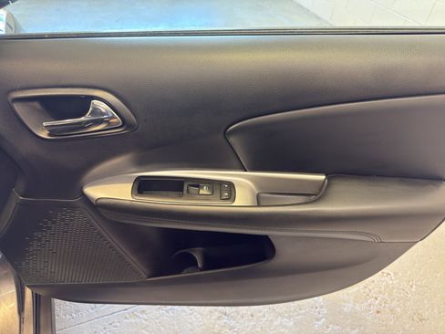 Used 2016 Dodge Journey SE image 21