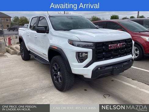 Used 2023 GMC Canyon Elevation w/ Elevation Premium Package image 3