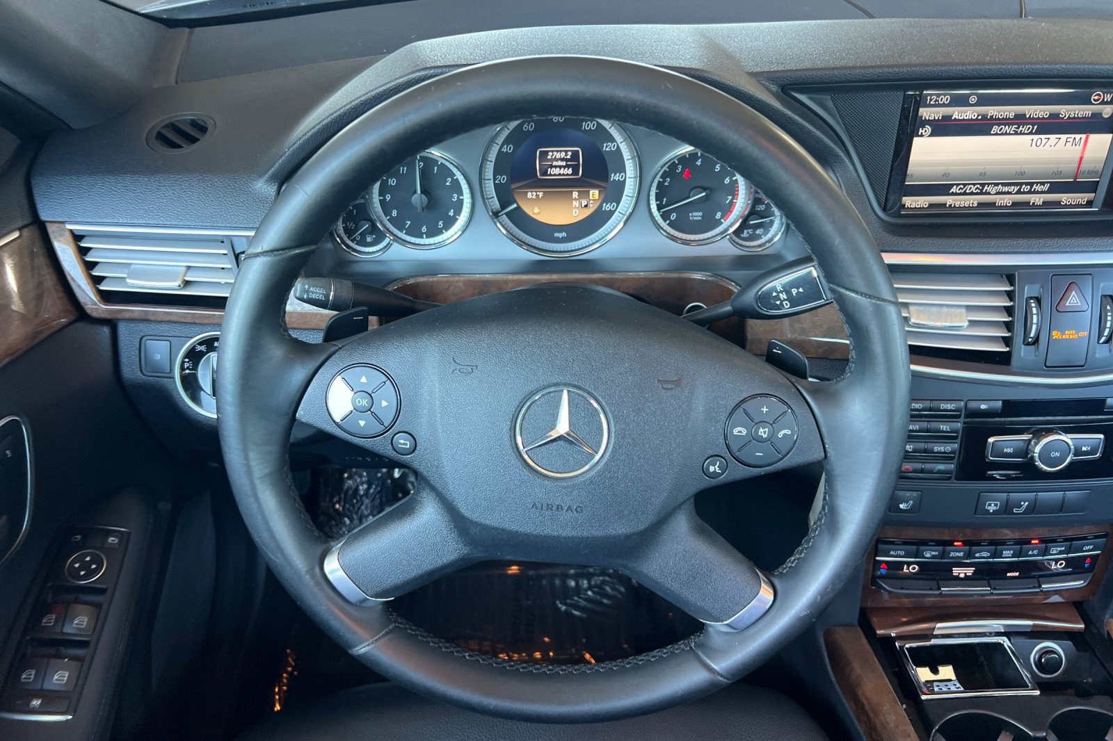 Used 2012 Mercedes-Benz E 350 Sedan image 29