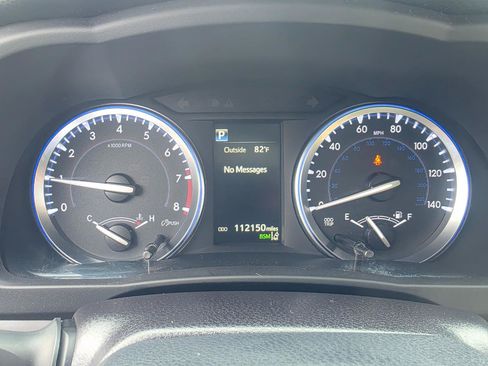 Used 2017 Toyota Highlander Limited Platinum AWD/4WD image 7