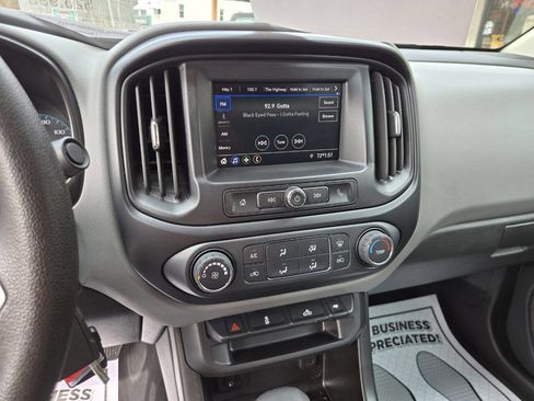 Used 2022 Chevrolet Colorado W/T w/ WT Convenience Package image 13