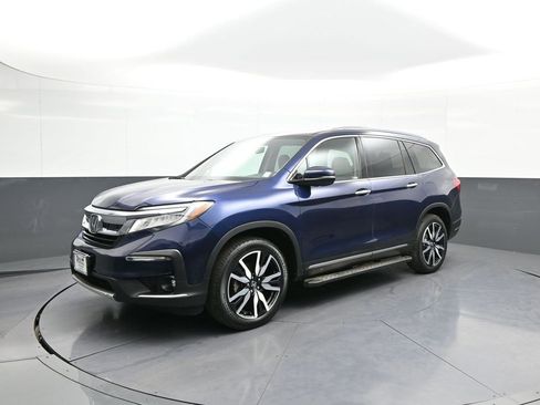 Certified 2022 Honda Pilot Touring image 1