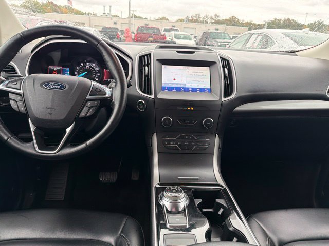 Used 2020 Ford Edge SEL w/ Convenience Package AWD/4WD image 21