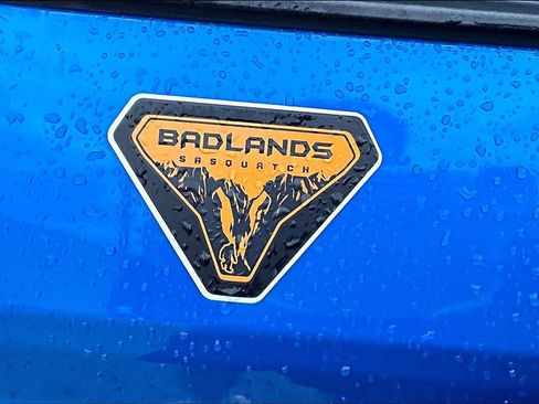 Used 2022 Ford Bronco Badlands AWD/4WD image 7