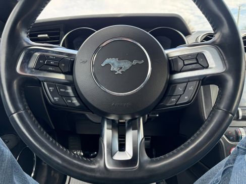 Used 2020 Ford Mustang Premium RWD image 16