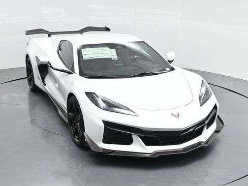 New 2025 Chevrolet Corvette Z06 w/ Z07 Performance Package RWD image 42