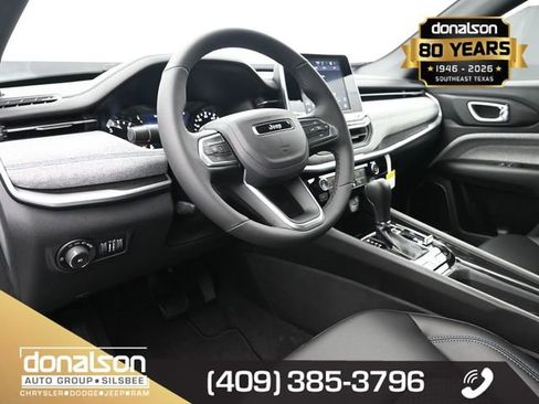 New 2026 Jeep Compass Latitude image 8