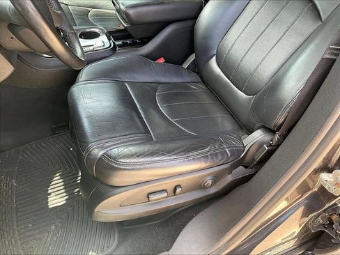 Used 2016 GMC Acadia Denali AWD/4WD image 21