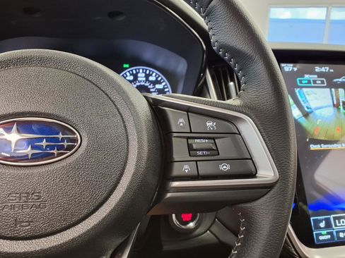 Used 2024 Subaru Outback Premium AWD/4WD image 28