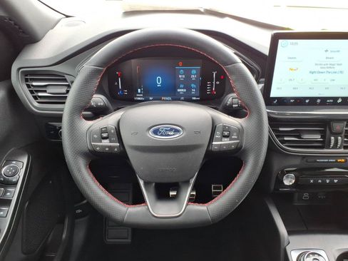 Certified 2024 Ford Escape ST-Line w/ Tech Pack #1 AWD/4WD image 11