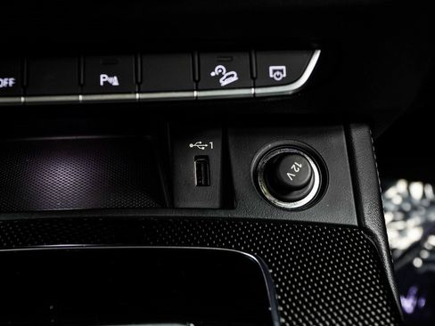 Used 2023 Audi SQ5 Premium Plus w/ Premium Plus Package image 24