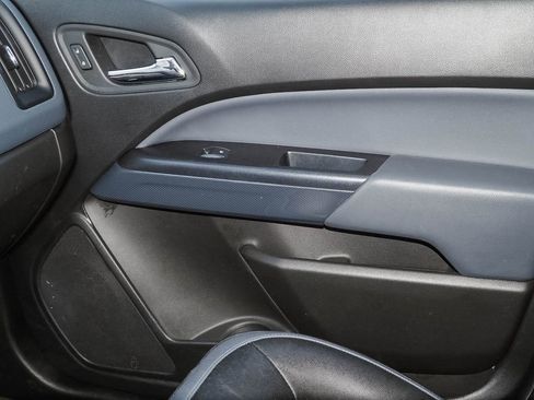 Used 2020 Chevrolet Colorado Z71 image 27