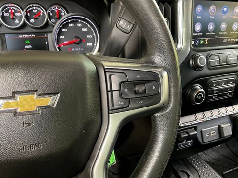 Used 2022 Chevrolet Silverado 2500 LT AWD/4WD image 13