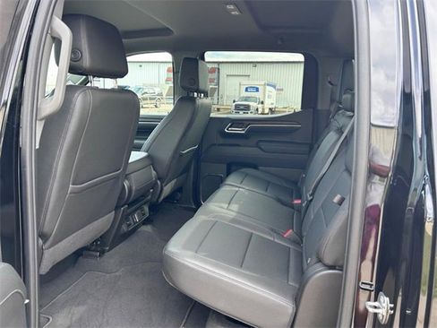 Certified 2024 GMC Sierra 1500 SLT image 7