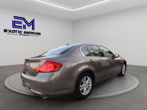 Used 2011 INFINITI G37 Journey w/ Premium Pkg image 5