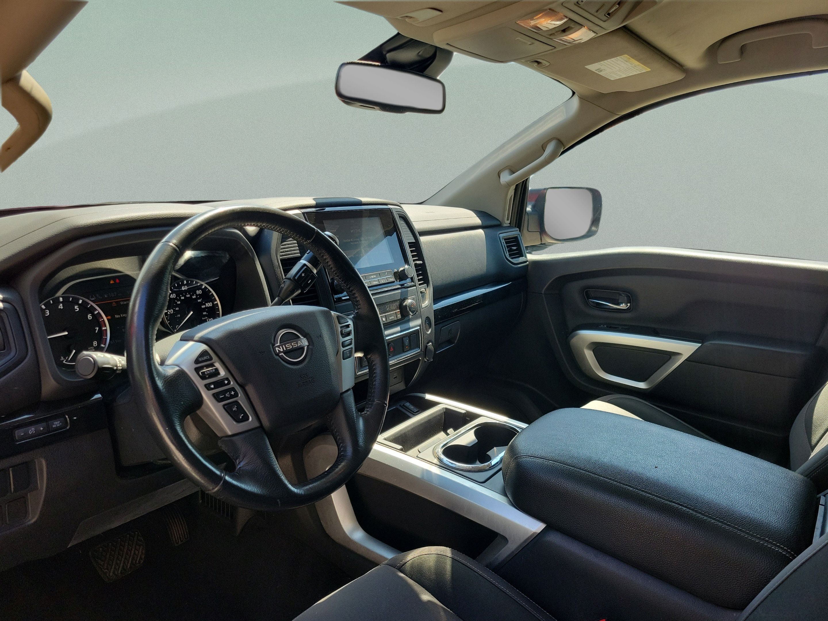 Used 2023 Nissan Titan SV w/ SV Convenience Package RWD image 13