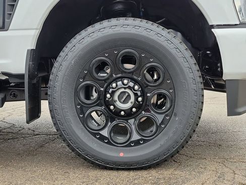 New 2026 Ford F250 XLT image 9