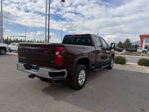 Used 2024 Chevrolet Silverado 3500 LT w/ Convenience Package image 7