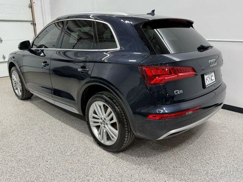 Used 2018 Audi Q5 2.0T Premium Plus w/ Premium Plus Package image 3