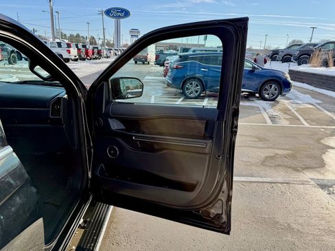 Certified 2019 Ford Expedition Max Limited image 23
