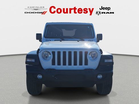 Used 2018 Jeep Wrangler Unlimited Sport S image 10