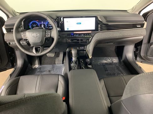 New 2026 Toyota Camry XLE w/ Premium Plus Package AWD/4WD image 33