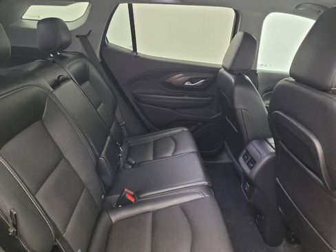 Used 2023 GMC Terrain SLT AWD/4WD image 19
