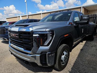 New 2026 GMC Sierra 3500 Pro