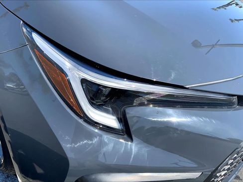 Certified 2025 Toyota Corolla SE FWD image 26