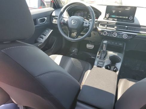 Certified 2025 Honda Civic Sport image 10
