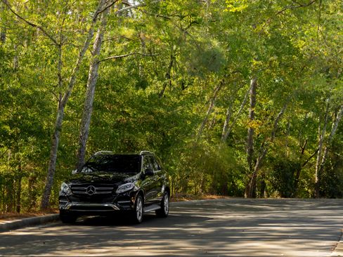 Used 2018 Mercedes-Benz GLE 350 image 37