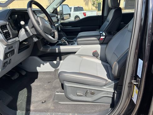 New 2025 Ford F150 Lariat w/ Equipment Group 502A High image 15