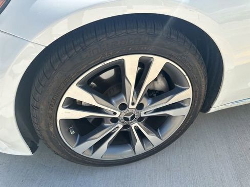 Used 2021 Mercedes-Benz C 300 Sedan image 10