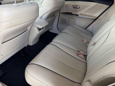 Used 2014 Toyota Venza XLE w/ XLE Premium Package FWD image 13