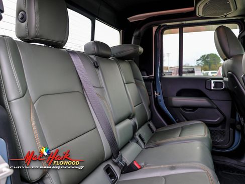 Used 2024 Jeep Gladiator Mojave image 12