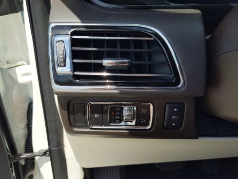 Used 2022 Lincoln Navigator L Black Label image 25