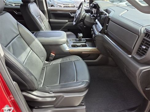 Certified 2024 Chevrolet Silverado 1500 RST w/ Convenience Package II image 15