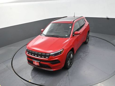 Used 2022 Jeep Compass Limited w/ (RED) Package AWD/4WD image 25