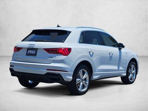 Used 2024 Audi Q3 2.0T Premium Plus w/ Premium Plus Package AWD/4WD image 2