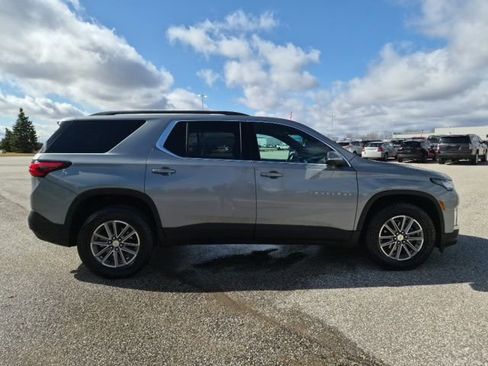 Used 2024 Chevrolet Traverse LT w/ LPO, Floor Liner Package image 4