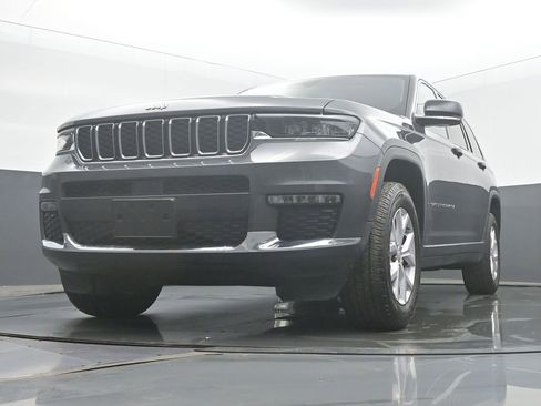 Used 2022 Jeep Grand Cherokee L Limited AWD/4WD image 46