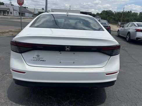Used 2023 Honda Accord LX image 8