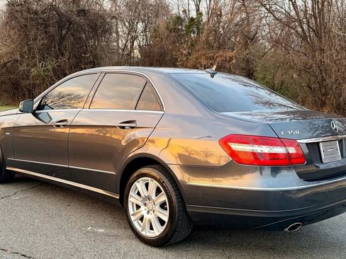 Used 2012 Mercedes-Benz E 350 4MATIC Sedan image 6