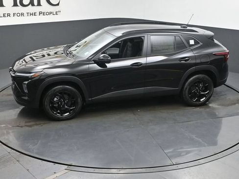 New 2026 Chevrolet Trax LT w/ Driver Confidence Package FWD image 36