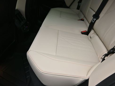 New 2026 BMW X3 xDrive30 w/ Premium Package image 16