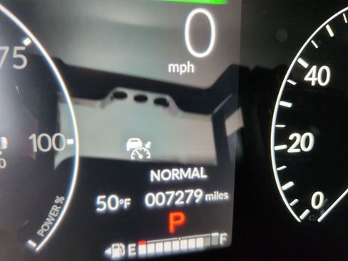 Used 2023 Honda CR-V Sport Touring image 12