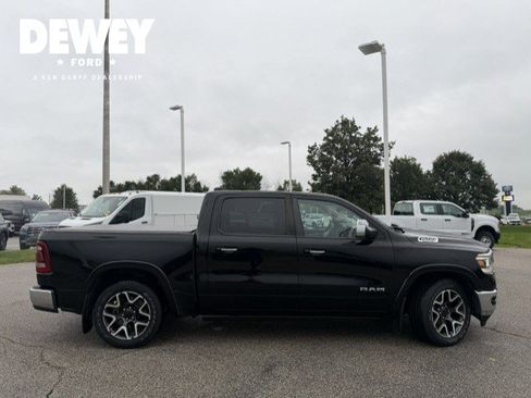 Used 2019 RAM 1500 Laramie AWD/4WD image 8