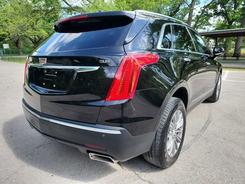 Used 2018 Cadillac XT5 Luxury image 10