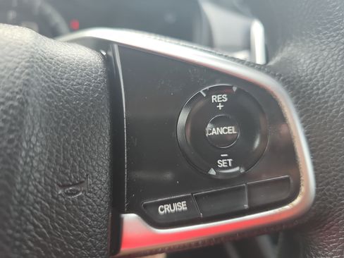 Used 2019 Honda CR-V LX image 16